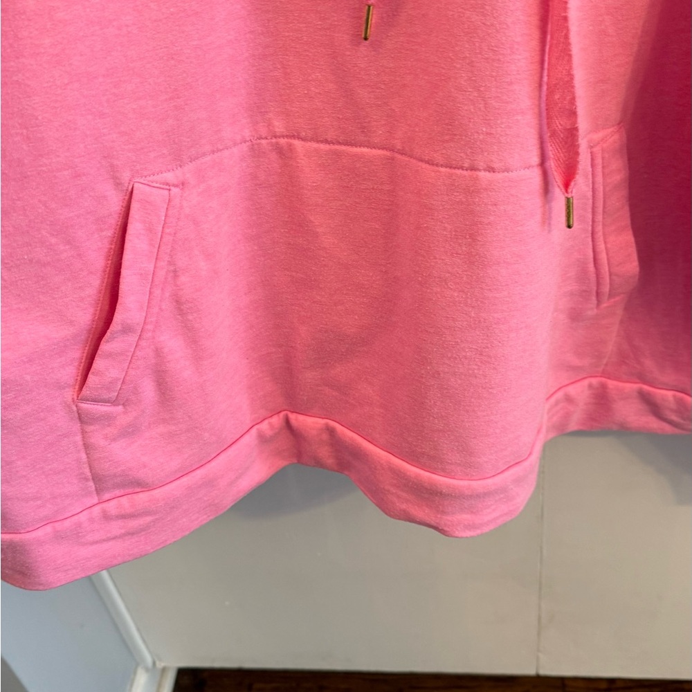Lilly Pulitzer Pink 3/4 zip Hoodie with pocket - Picture 4 of 10